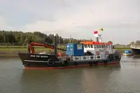 Multipurpose work ship, crane, spud legs