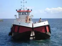 200CBM SELF PROPELLED SPLIT BARGE